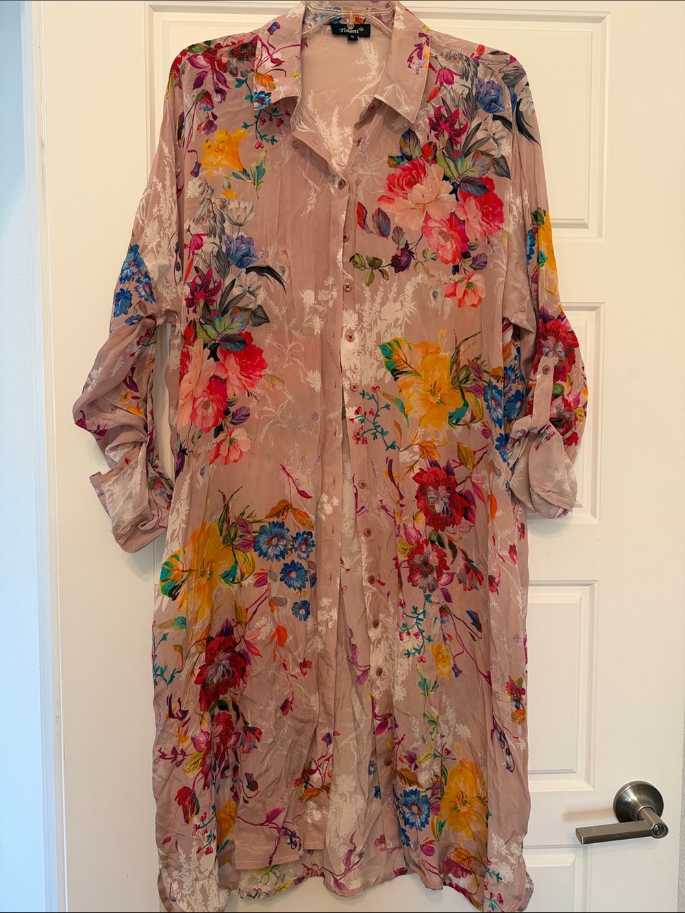 Tolani Blush Pink Floral Longline Button-Up Shirt
